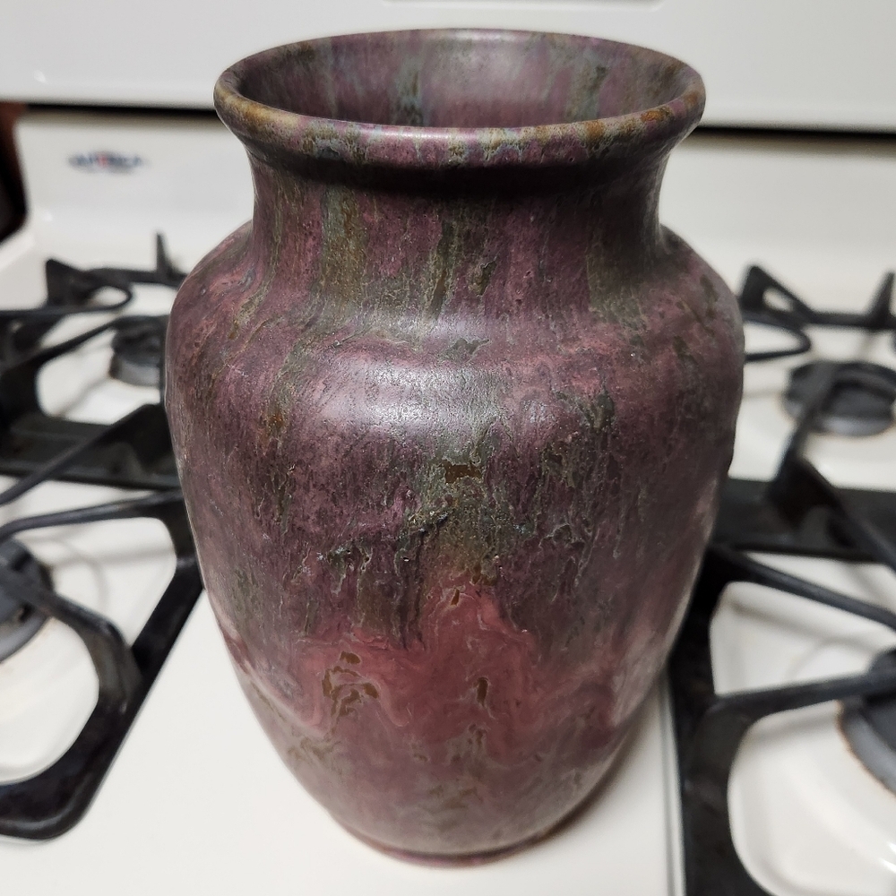 Roseville Carnelian ll Drip Art Vase RARE Antique MINT Condition